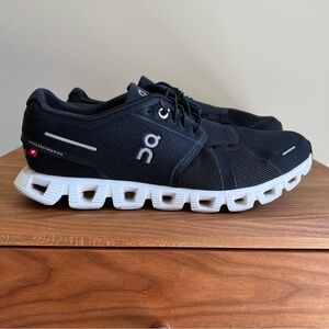 On Running Cloud 5 Sneakers